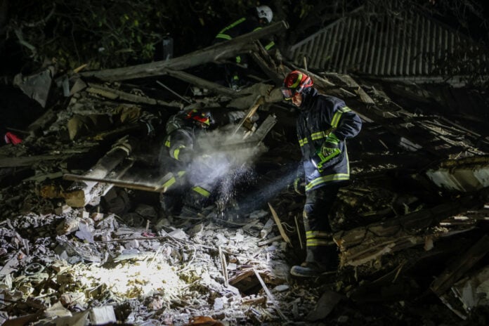 Σφοδρές Ρωσικές Επιθέσεις Στο Χάρκοβο Και Το Κίεβο Με Θύματα Και Ζημιές