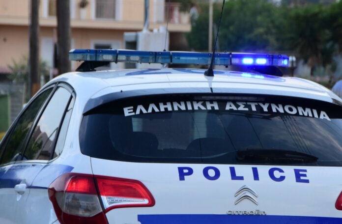 Σύλληψη Δύο Ανδρών με Μεγάλη Ποσότητα Ηρωίνης σε Ποδοσφαιρική Μπάλα στη Θεσσαλονίκη