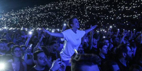 Συναυλία στη Μνήμη των Αδικοχαμένων στις Τέμπες